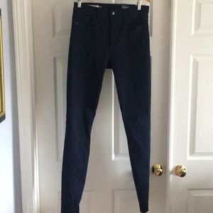 Skinny leg colored jeans